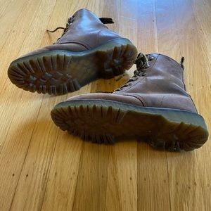 Doc martins brown